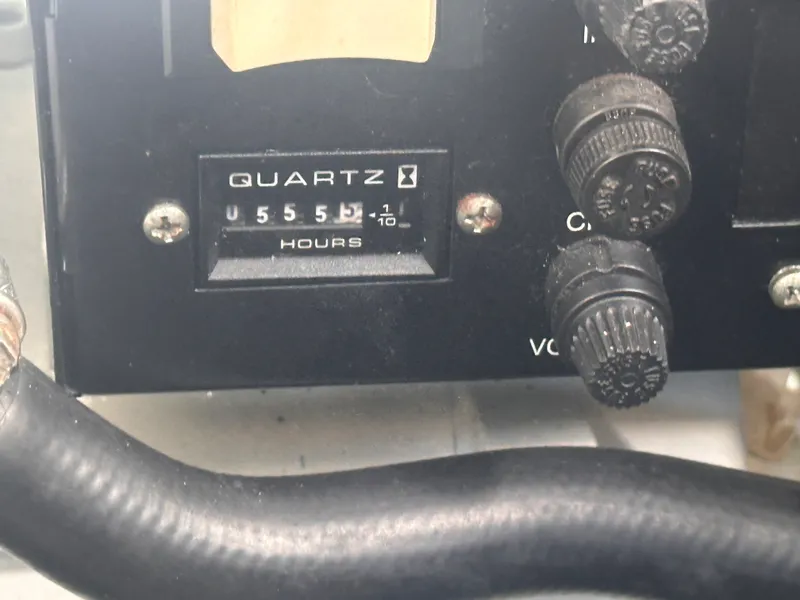 Slide: The Image of Sea Ray 320 Sundancer 2006 - 31