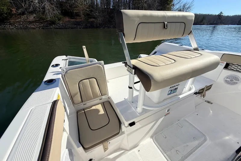 Slide: The Image of Yamaha 222FSH SP 2026 - 10