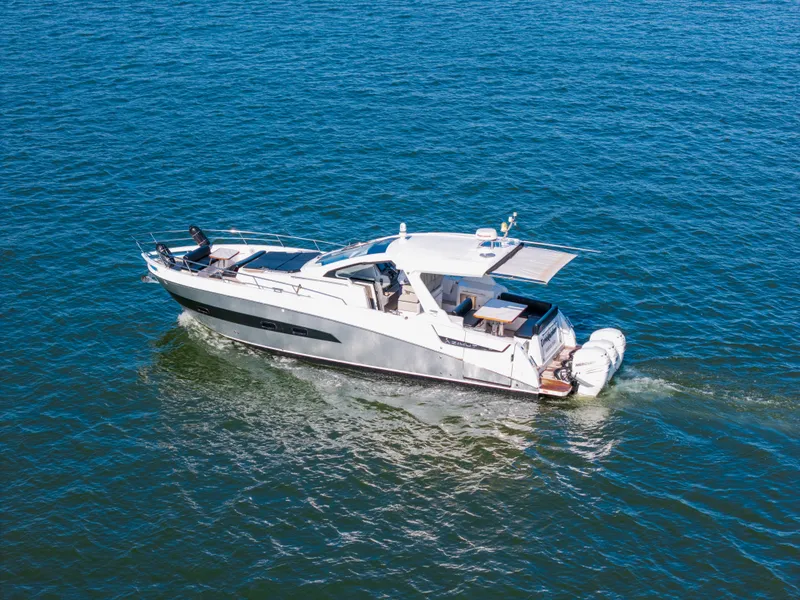 Slide: The Image of Azimut VERVE 40 2018 - 6