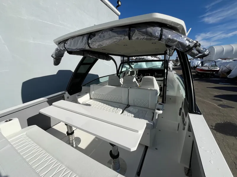 Slide: The Image of Saxdor 320 GTO 2026 - 14