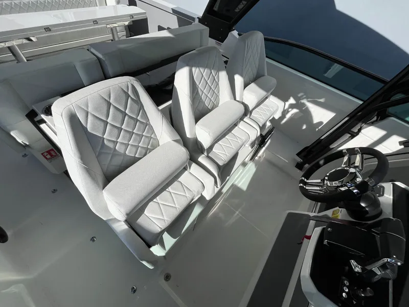 Slide: The Image of Saxdor 320 GTO 2026 - 21