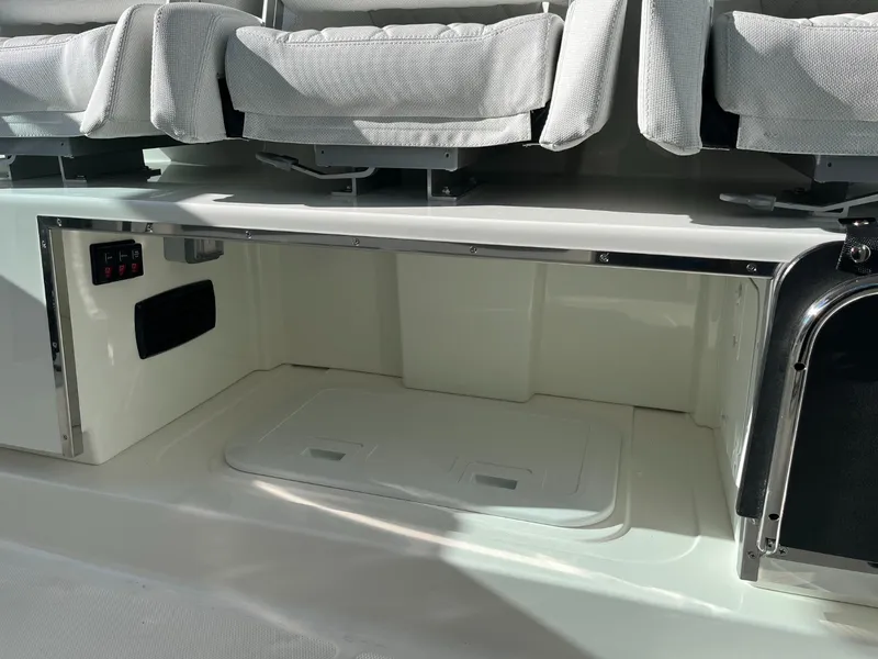 Slide: The Image of Saxdor 320 GTO 2026 - 24