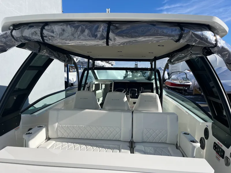 Slide: The Image of Saxdor 320 GTO 2026 - 9