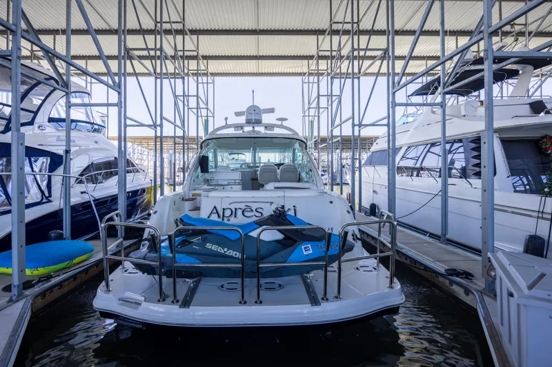 Slide: The Image of Sea Ray 48 Sundancer 2007 - 12