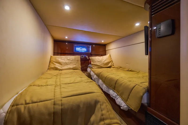 Slide: The Image of Sea Ray 48 Sundancer 2007 - 35