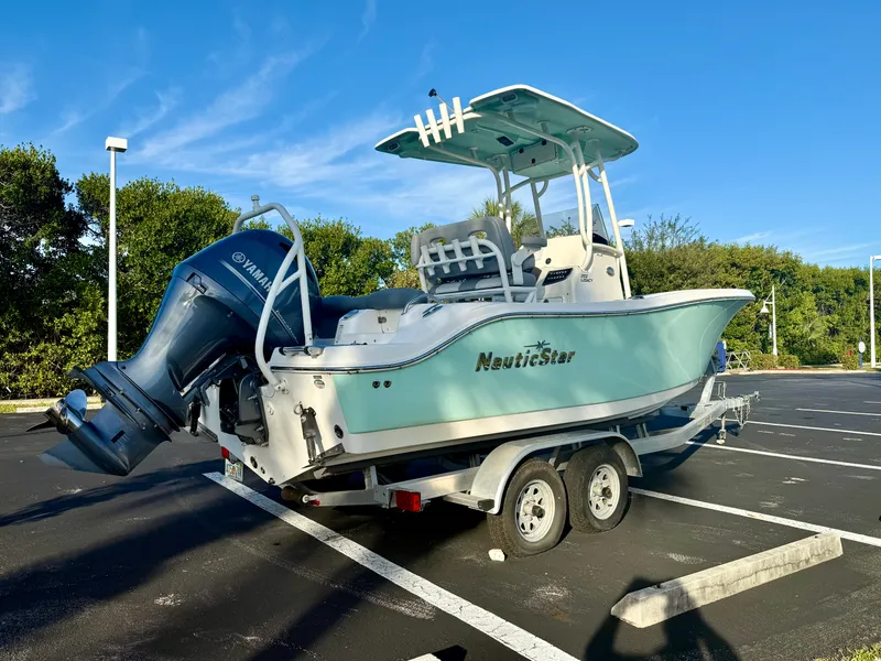 Slide: The Image of NauticStar 2102 LEGACY 2023 - 2