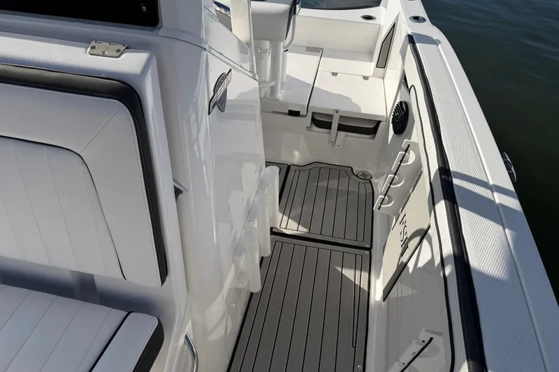 Slide: The Image of Yamaha 222FSH SP E 2026 - 24