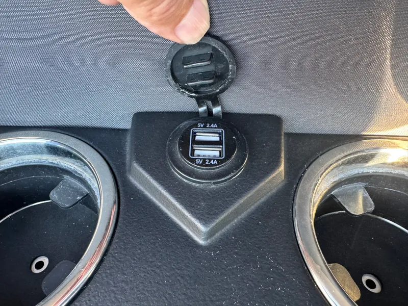 Slide: The Image of Harris 210 CRUISER 2022 - 16