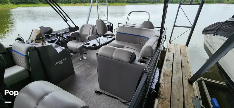 Slide: The Image of Qwest E-Class L 820 2023 - 14188252