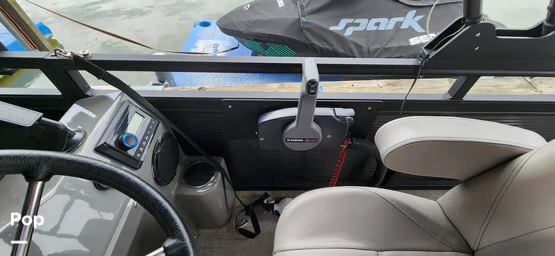 Slide: The Image of Qwest E-Class L 820 2023 - 14188264