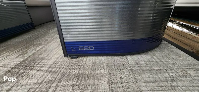 Slide: The Image of Qwest E-Class L 820 2023 - 14188360