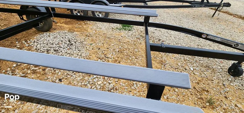 Slide: The Image of Qwest E-Class L 820 2023 - 14188374