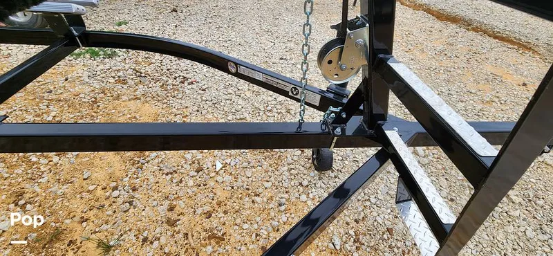 Slide: The Image of Qwest E-Class L 820 2023 - 14188444