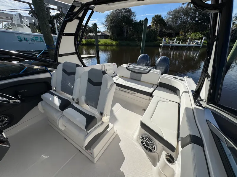 Slide: The Image of Chaparral 280 OSX 2023 - 20