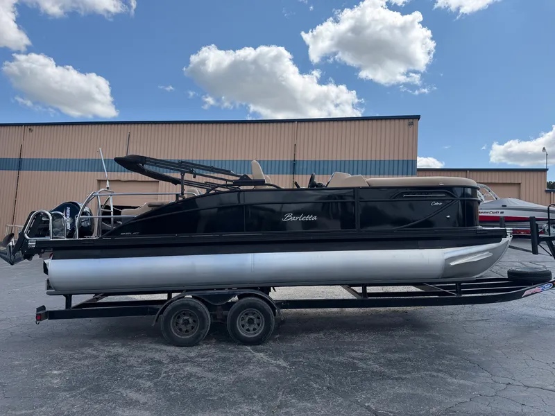 The Image of Barletta Cabrio 22 UC 2026 - 0