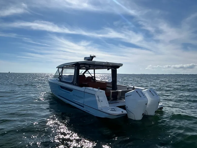 Slide: The Image of Saxdor 400 GTO 2026 - 10