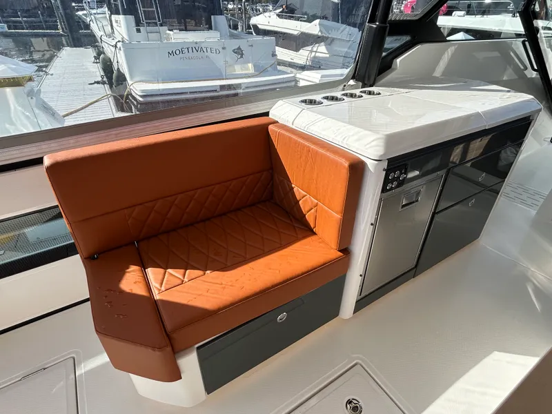 Slide: The Image of Saxdor 400 GTO 2026 - 20