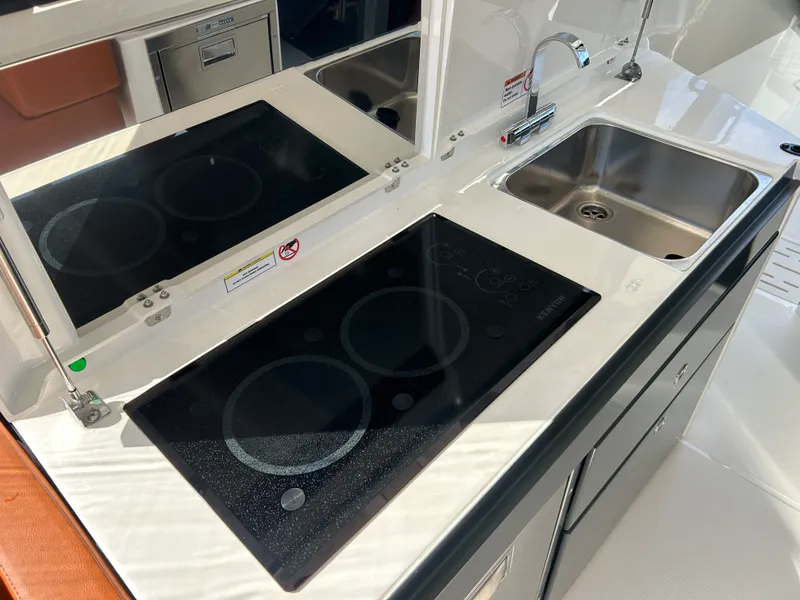 Slide: The Image of Saxdor 400 GTO 2026 - 23