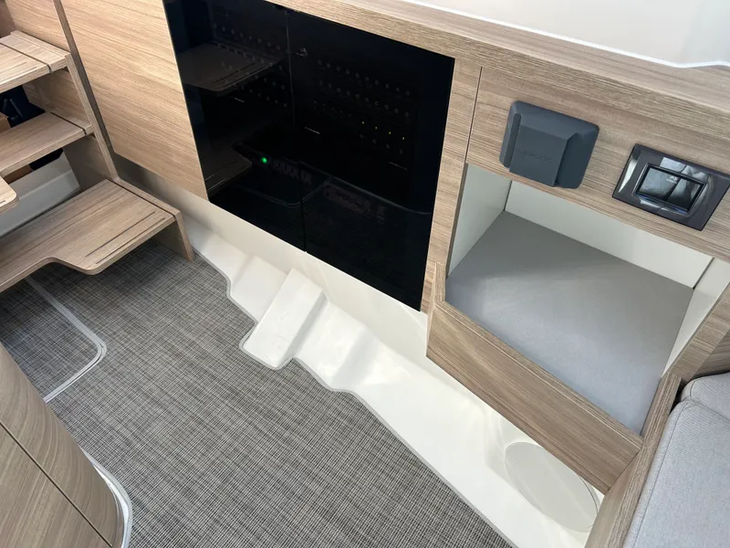 Slide: The Image of Saxdor 400 GTO 2026 - 38