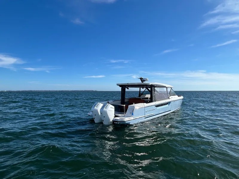 Slide: The Image of Saxdor 400 GTO 2026 - 9