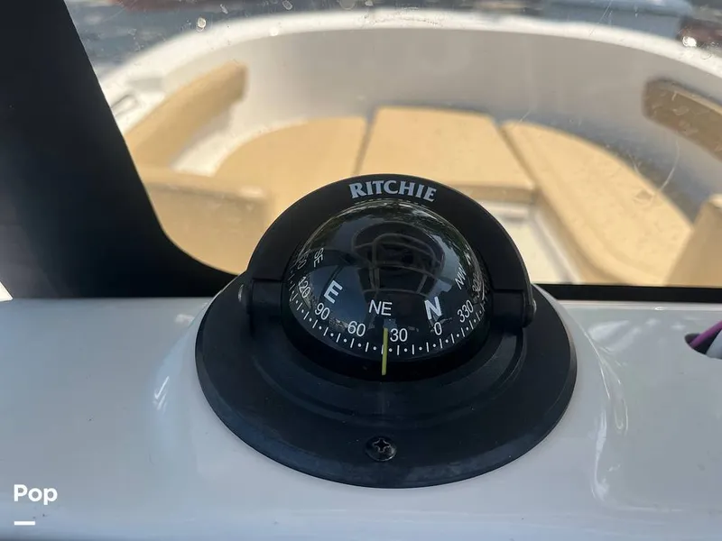 Slide: The Image of Compass - 14230908