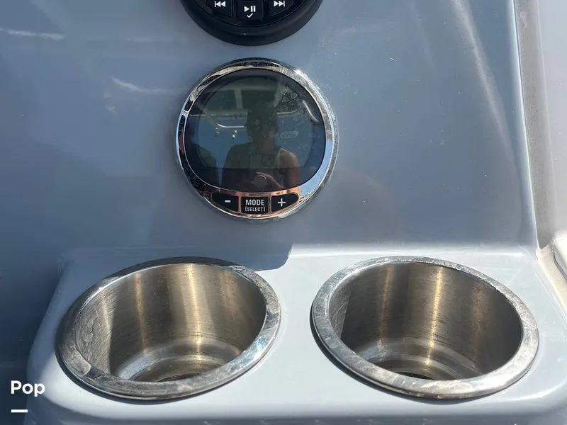 Slide: The Image of Cup Holder - 14230923