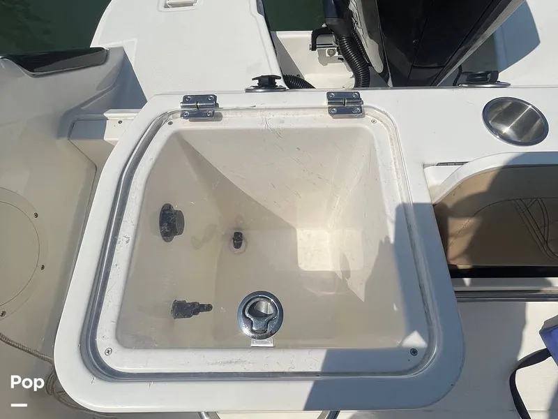 Slide: The Image of Bait Well - 14231120