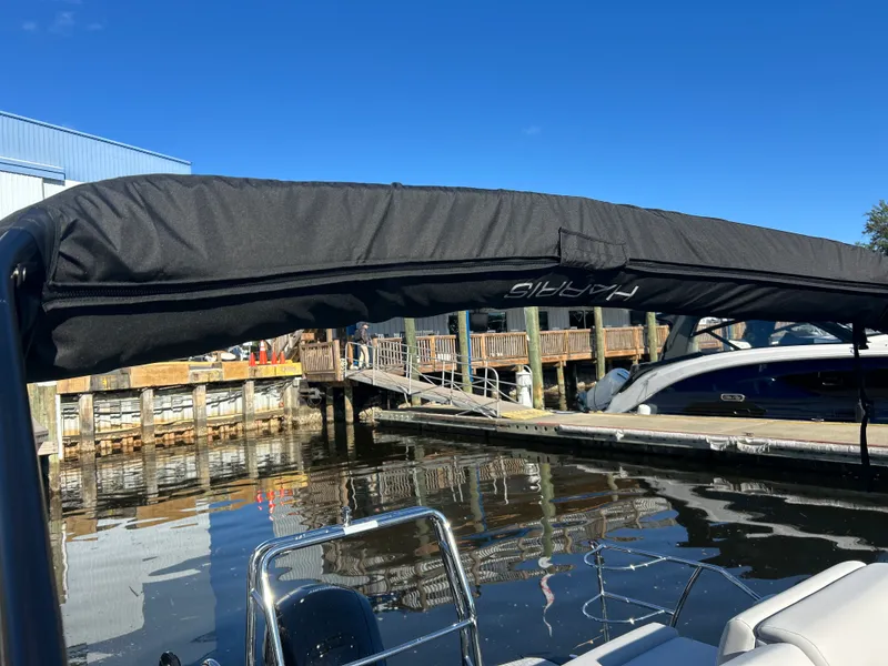 Slide: The Image of Harris Cruiser 230 2026 - 22