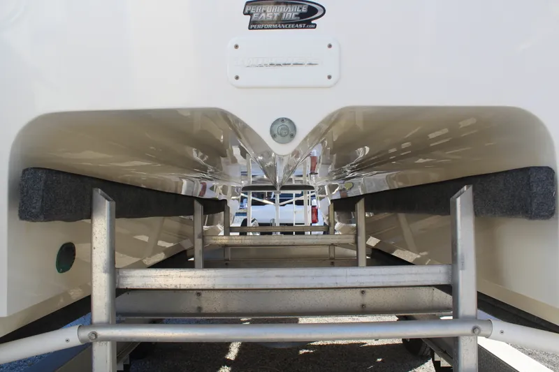 Slide: The Image of Twin Vee 280 GFX 2022 - 10