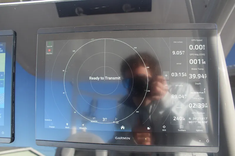 Slide: The Image of Twin Vee 280 GFX 2022 - 28