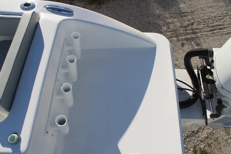 Slide: The Image of Twin Vee 280 GFX 2022 - 35