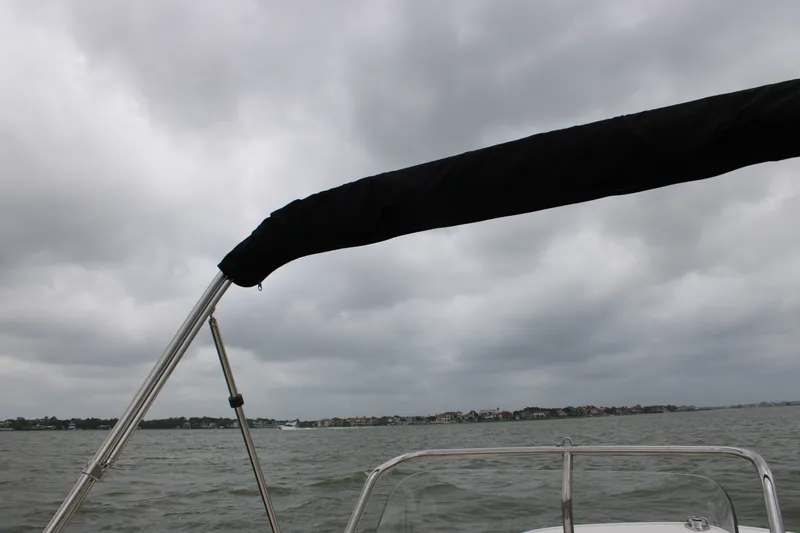 Slide: The Image of Boston Whaler 170 Montauk 2026 - 33