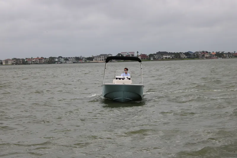Slide: The Image of Boston Whaler 170 Montauk 2026 - 4
