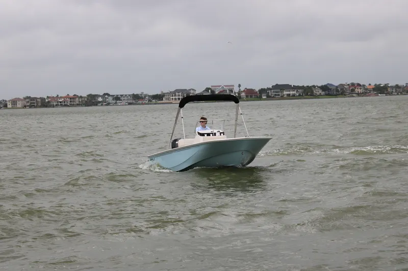 Slide: The Image of Boston Whaler 170 Montauk 2026 - 5