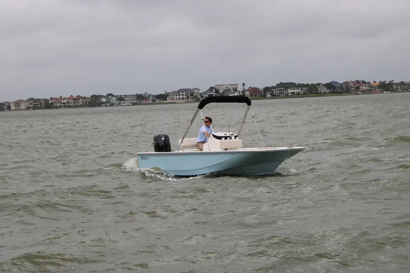 Slide: The Image of Boston Whaler 170 Montauk 2026 - 6