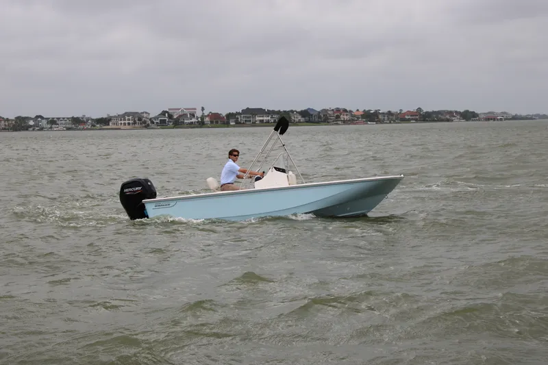 Slide: The Image of Boston Whaler 170 Montauk 2026 - 8