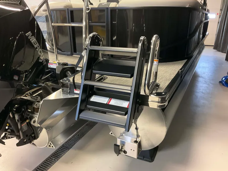 Slide: The Image of Barletta Cabrio 22 QC 2026 - 3