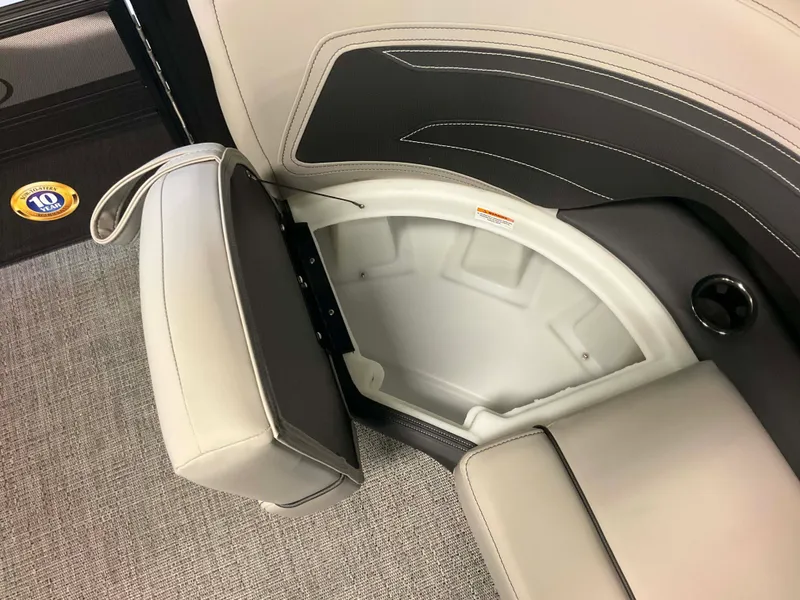 Slide: The Image of Barletta Cabrio 22 QC 2026 - 36