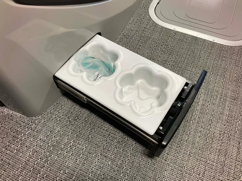 Slide: The Image of Barletta Cabrio 22 QC 2026 - 44