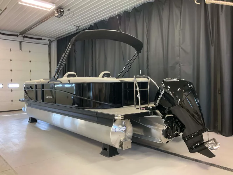 Slide: The Image of Barletta Cabrio 22 QC 2026 - 1