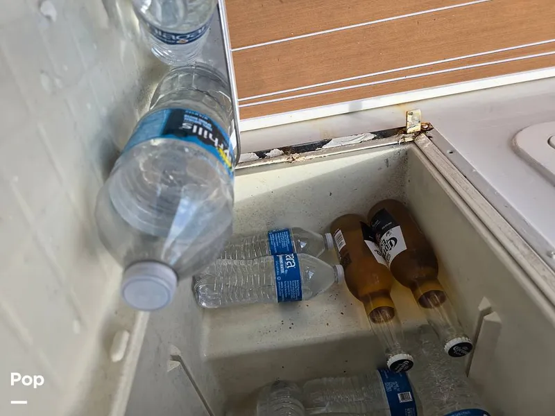 Slide: The Image of Cruisers 320 Express 2004 - 14357032