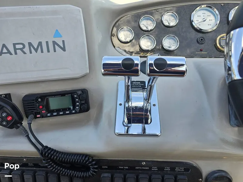 Slide: The Image of Cruisers 320 Express 2004 - 14357041