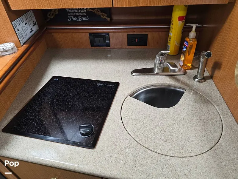 Slide: The Image of Cruisers 320 Express 2004 - 14357060