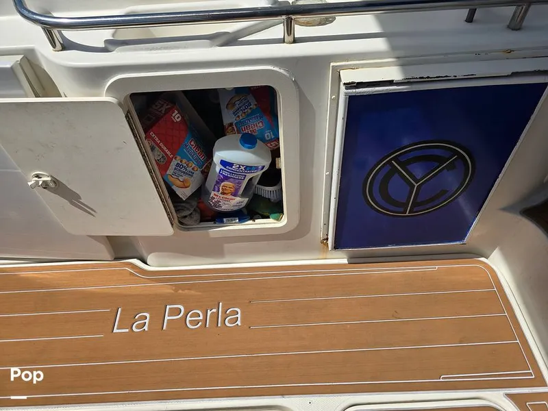 Slide: The Image of Cruisers Yachts 320 Express 2004 - 14357031