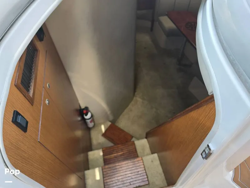 Slide: The Image of Cruisers Yachts 320 Express 2004 - 14357046