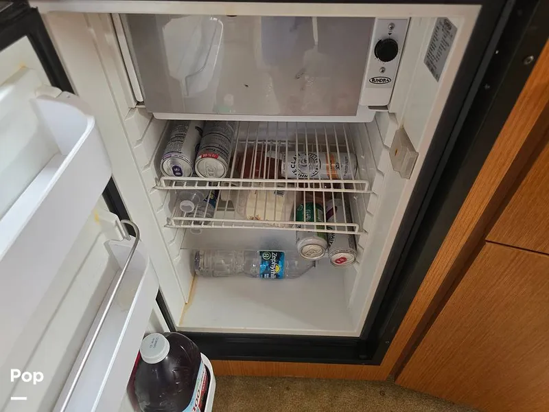 Slide: The Image of Cruisers Yachts 320 Express 2004 - 14357058