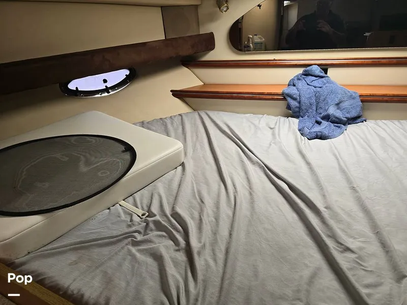 Slide: The Image of Cruisers Yachts 320 Express 2004 - 14357063