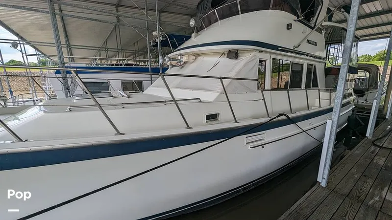 The Image of Jefferson 42 Aft Cabin Motor Yacht 1986 - 14195205