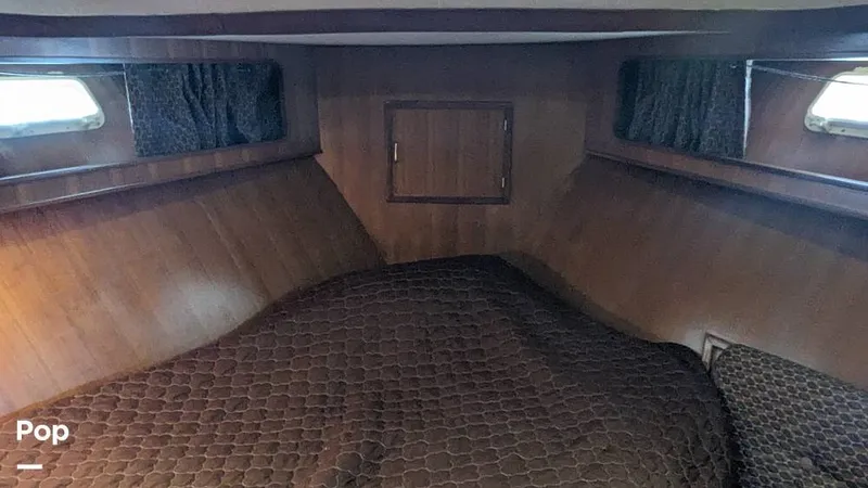 Slide: The Image of Jefferson 42 Aft Cabin Motor Yacht 1986 - 14196072