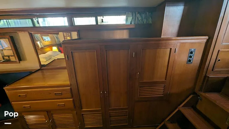 Slide: The Image of Jefferson 42 Aft Cabin Motor Yacht 1986 - 14196088